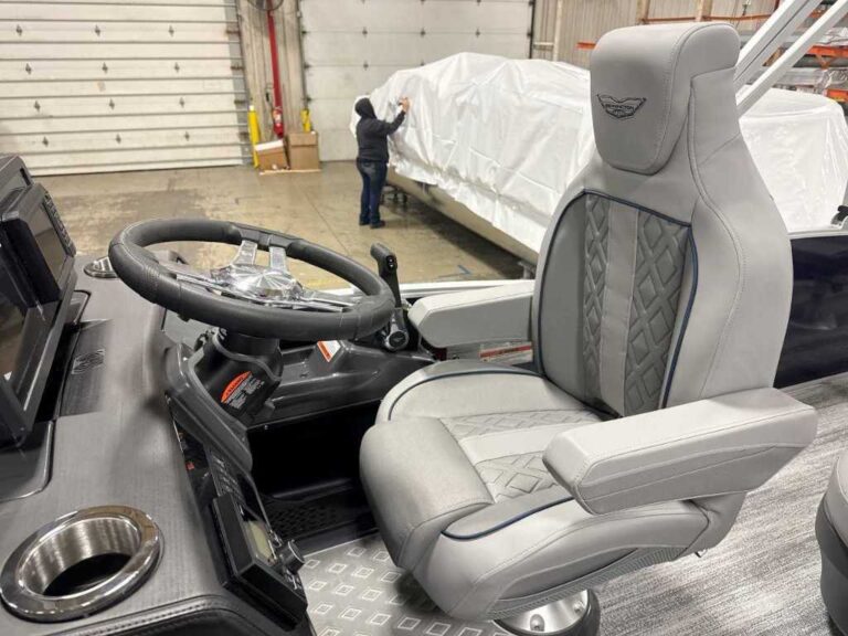 2026 Bennington 22MS(22MFC) - SPS US-ETWS9497K526 [photo 19]